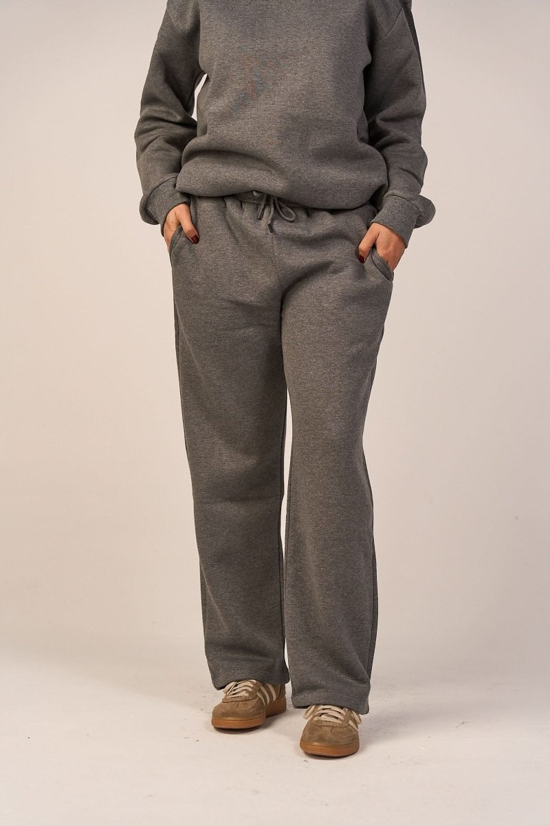 Crew Neck Pullover & Sweatpants - Set - Gray - Hushy Wear